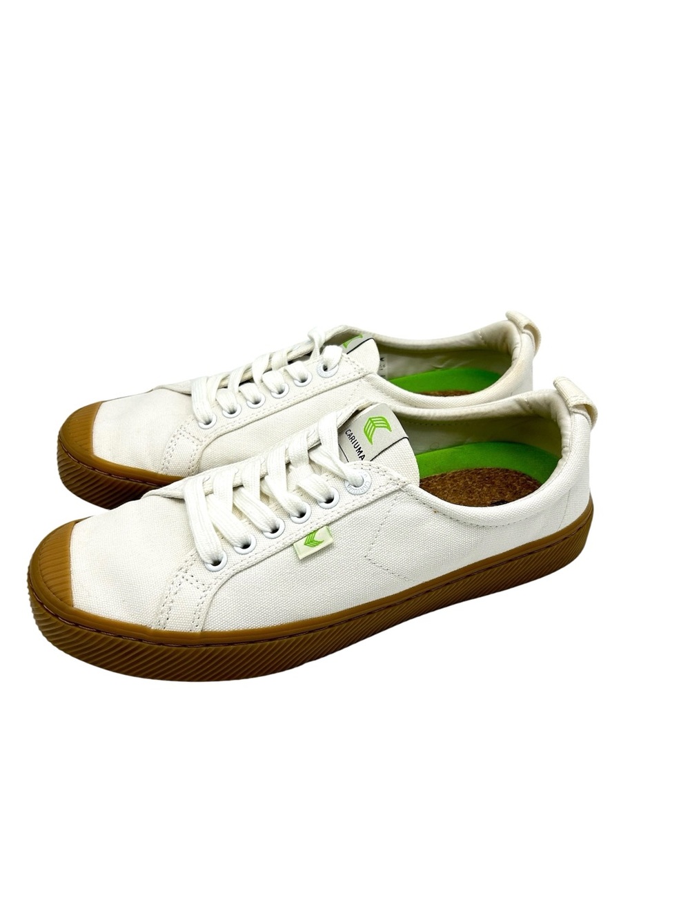 Cariuma OCA Low Gum Sneakers Size 9.5 Off-White Organic Cotton Canvas Vegan Cork